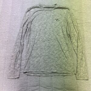 American Eagle Outfitters Heather Gray Long Sleeve Tee